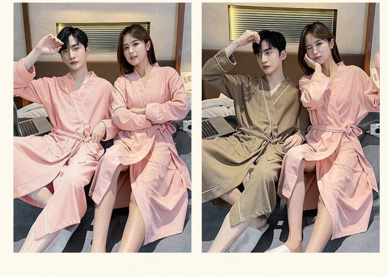 Product Introduction of Four Seasons Nightgown for Men and Women Spring and Summer Couple One Male and One Female Hotel Beauty Salon Waffle Pure Cotton Bathrobe 7