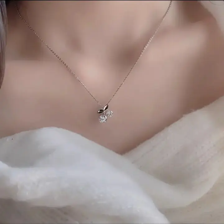 Kalung Titanium Liontin  Cerry  Viral Terbaru  Aksesories Wanita Anti Karat Dan Luntur Emas