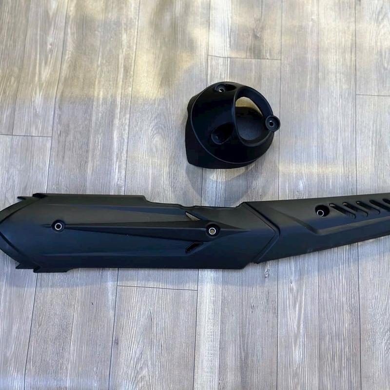 Ốp pô lc v3 gắn ex 150 như zin k chế bát Phụ Kiện Phụ Tùng