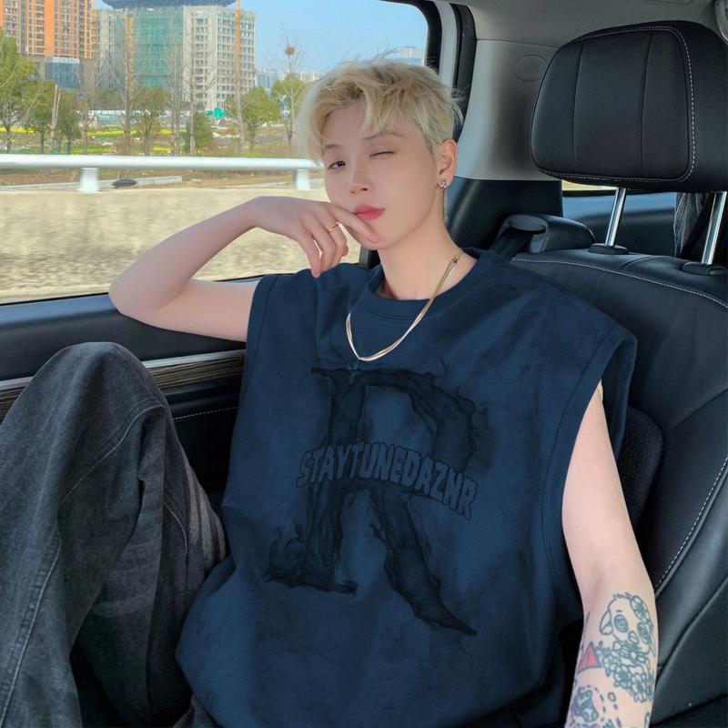 Product Introduction of Waistcoat Vest Men's American Street Summer Fashion Brand Pu Shuai Retro Heavy Loose Sports Sleeveless T-shirt 6