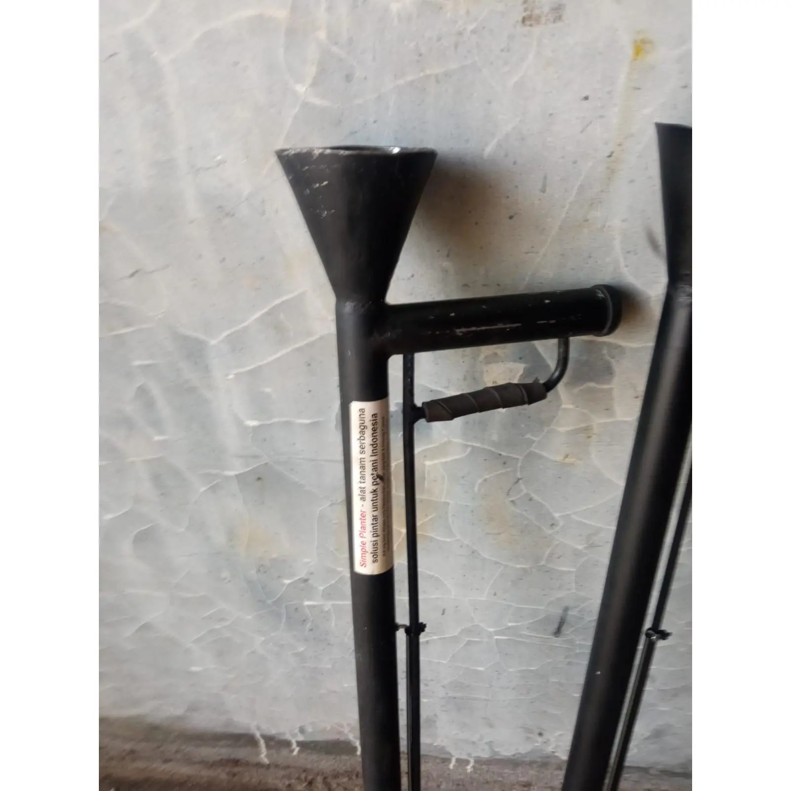 Simple Planter Manual Alat Tanam Biji Benih Tahan Lama Seeder Jagung Kedelai Kacang Tanah