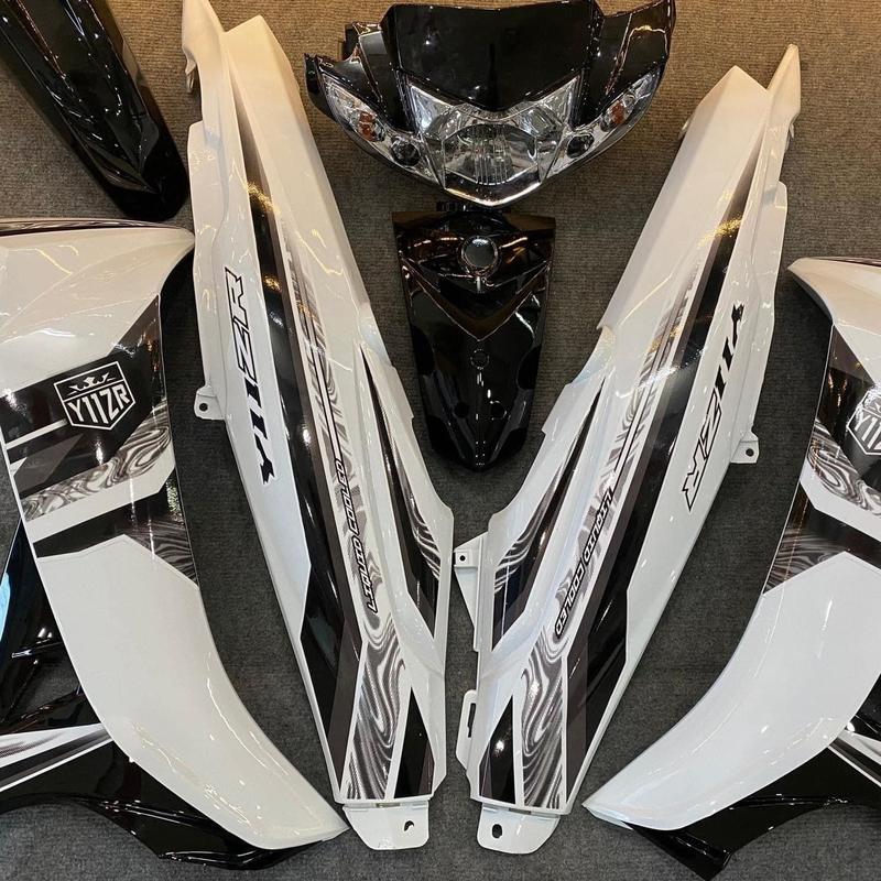 Nhãn Dán cho xe  sirius 110 trắng đen chữ y11zr in decal trắng Tem