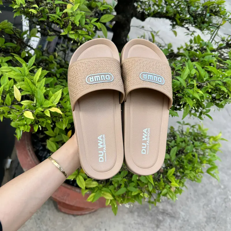 ( Lùi lại 1 size ) Dép quai ngang nữ đế 3cm siêu nhẹ đế chống chơn trượt êm chân thoáng khí ( NHIỀU MÀU ) DéP 1
