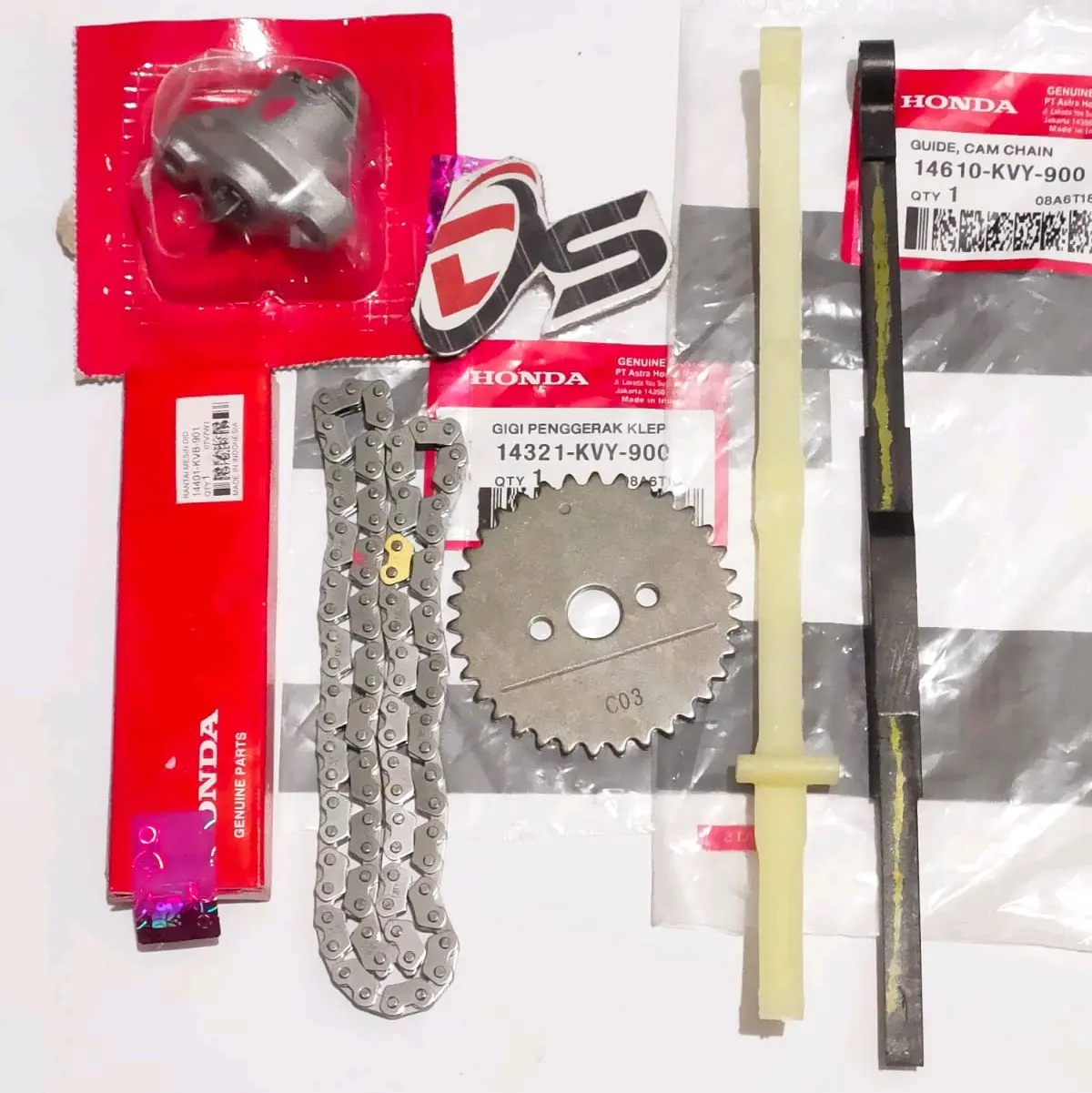 GIGI SENTRIK SET RANTAI KETENG TONJOKAN+LIDAH TENSIONER BEAT FI VARIO 110 SCOOPY SPACY KODE PART(KVY)