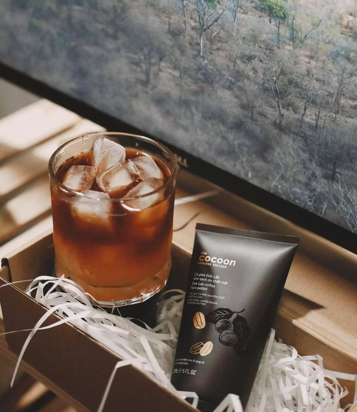 Tẩy da chết mặt cà phê Đắk Lắk Cocoon cho làn da mềm mại & rạng rỡ 150ml | BigBuy360 - bigbuy360.vn