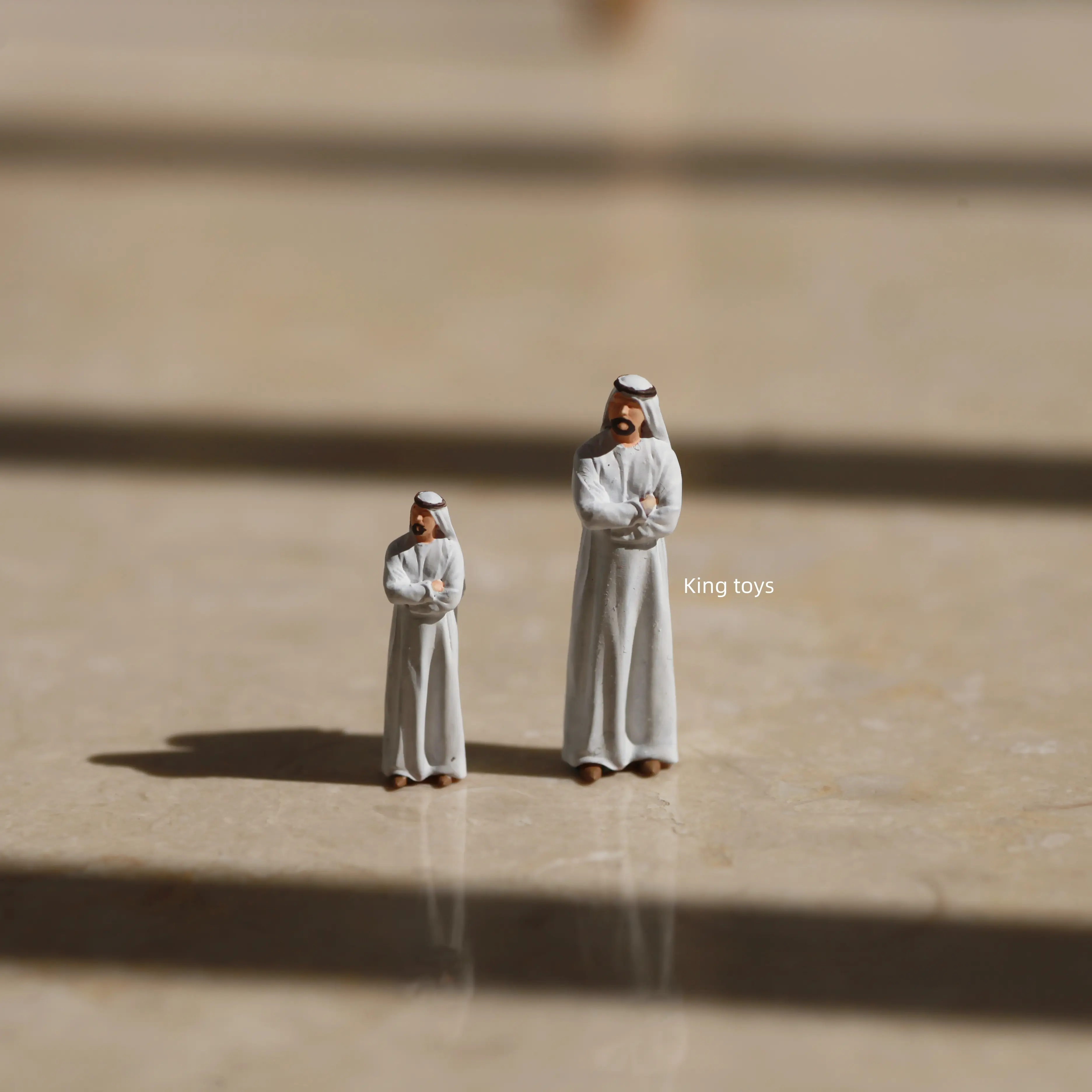 King Toys 1/64 1/87 1/43 Figurines Scale Model Resin MIDE Dioramas Diecast Miniature Collection