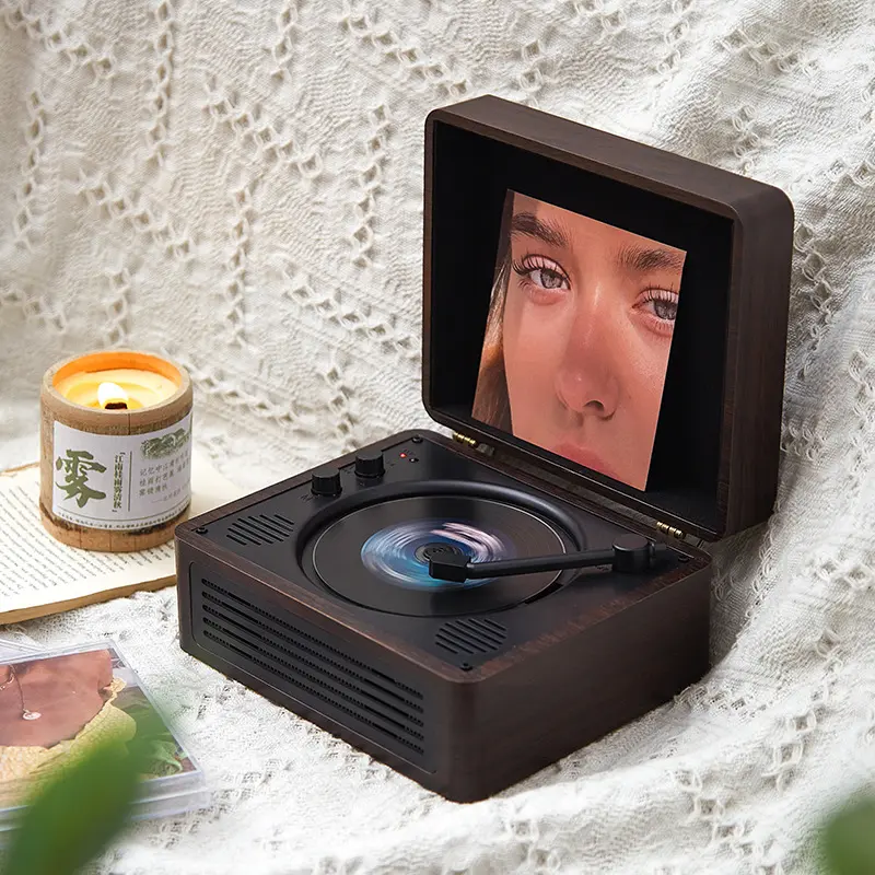 Máy nghe nhạc CD Cổ Điển, Thời Gian Và NĂM, Bluetooth trên điện thoại di động, Đĩa CD âm thanh, Album Vinyl, Quà sinh nhật, Xuyên biên giới 7