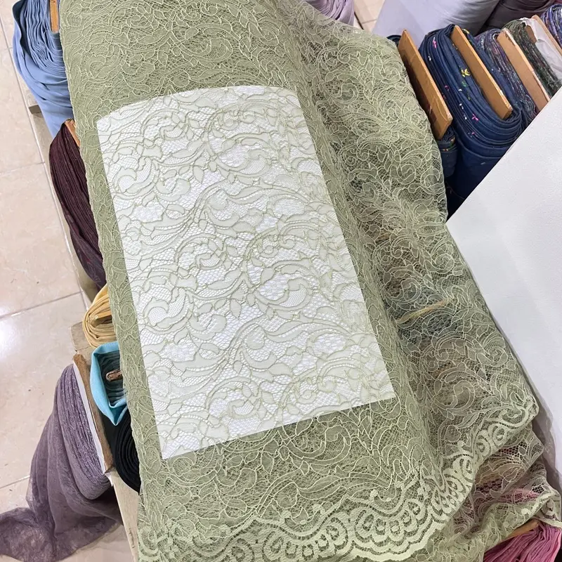 Chantily lace / kain brukat kebaya super premium santily harga setengah meter 2