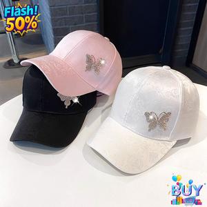 หมวกเบสบอลลายผีเสื้อ Rhinestone สไตล์เกาหลี สำหรับผู้หญิง ฤดูใบไม้ผลิและฤดูร้อน ทันสมัย อเนกประสงค์ กันแดด หมวกกันแดด ลายลูกไม้ หมวกปากเป็ด ราคาไม่แพง ความรู้สึกหรูหรา เหมาะสำหรับผู้ชาย สไตล์ใหม่ วางจำหน่ายในปี 2025