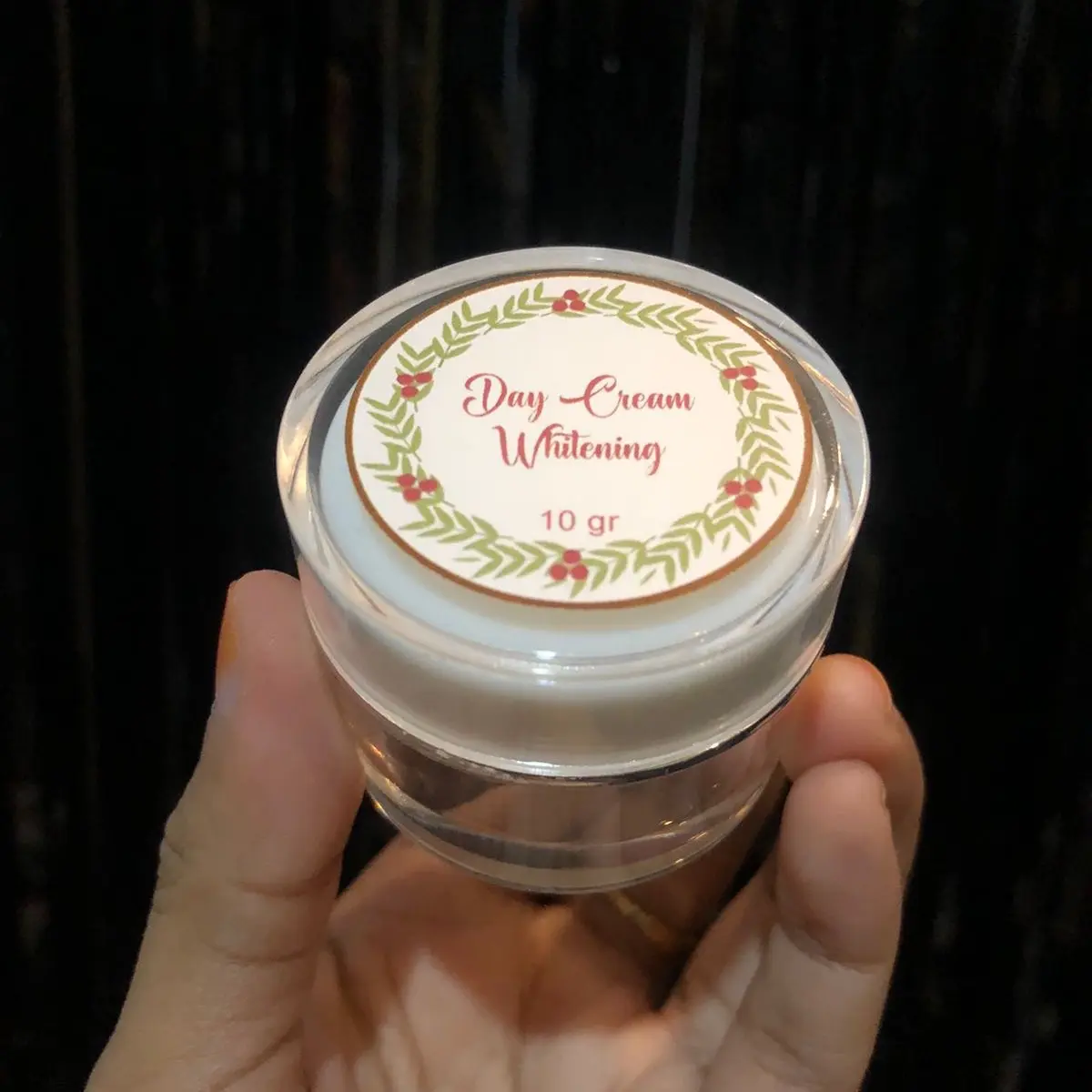 DAY WHITENING CREAM AFOURPINKY