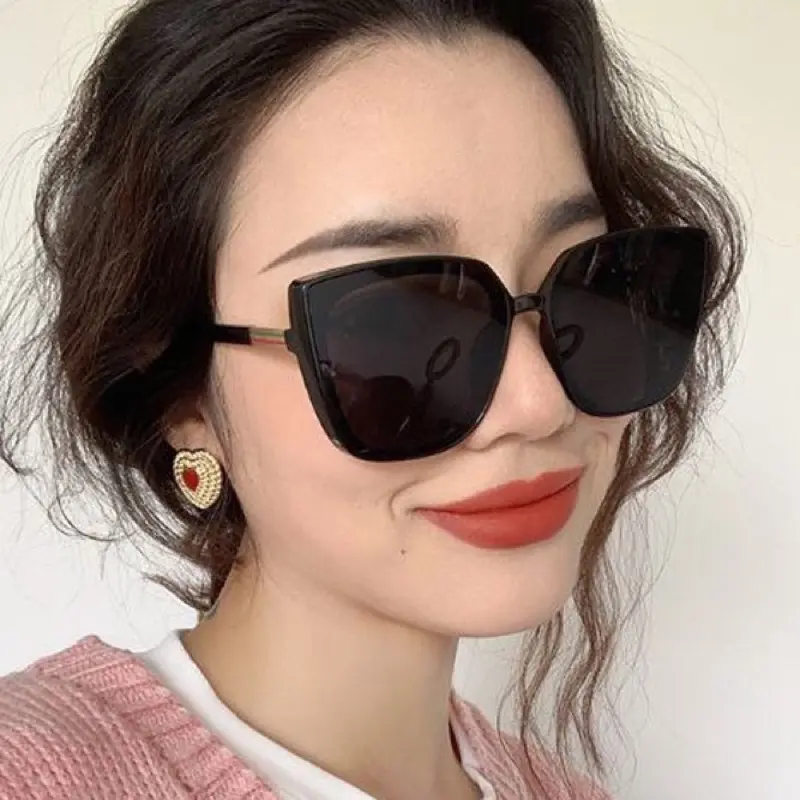 Kacamata Hitam Cat Eye frame Kotak Fashion casual mantai model Korea untuk Pria dan Wanita / Korean Sunglasses style READY STOCK Eyeglasses Aksesoris Eyewear i032 6