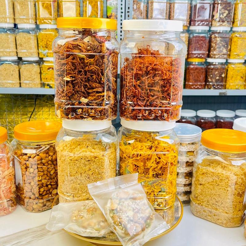 Combo 4 hủ khô 1 hủ 500gram ( bò, gà lá chanh, heo, chà bông siu ngon ) Chua Snack