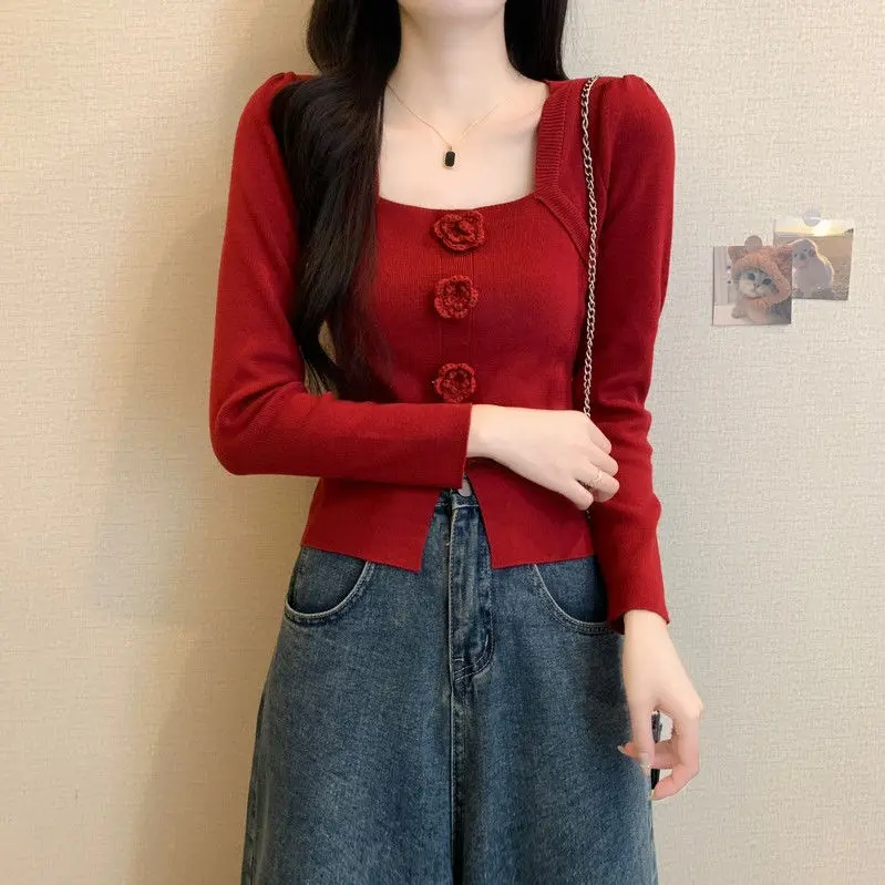 Áo Len Nữ, Cổ Vuông Màu Đỏ, Thiết Kế Hoa Ba Chiều Dài Tay, Phong Cách Mùa Thu Mới, Áo Thời Trang, Cô Gái Nóng Bỏng Thuần Khiết có thể giặt máy 【 trắng 】 hàng dệt kim đốm trắng đường thêu Top