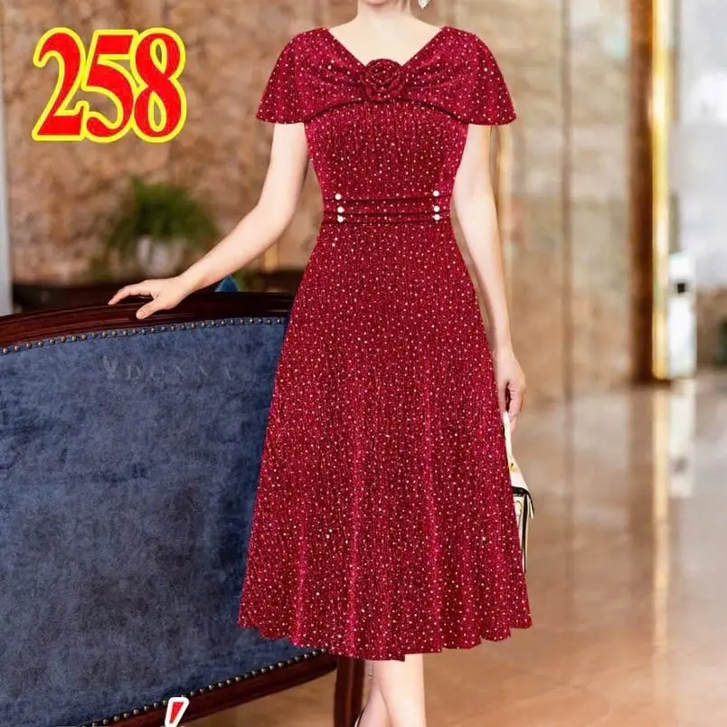 Mã 258 váy đi chơi, đi tiệc. Hàng thiết kế trung niên cao cấp giá rẻ