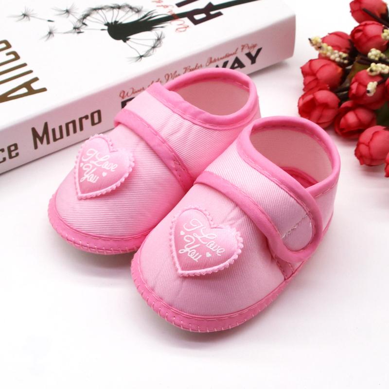 Product Introduction of 2025 New Baby Shoes Solid Color Girls Infant Shoes 0-1 Year Old Toddler Shoes Soft Sole Princess Shoes 3-6-9-11 Months 15