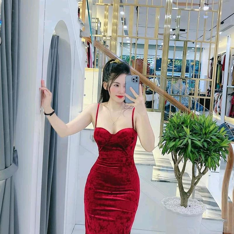 đầm nhung hai dây 1
