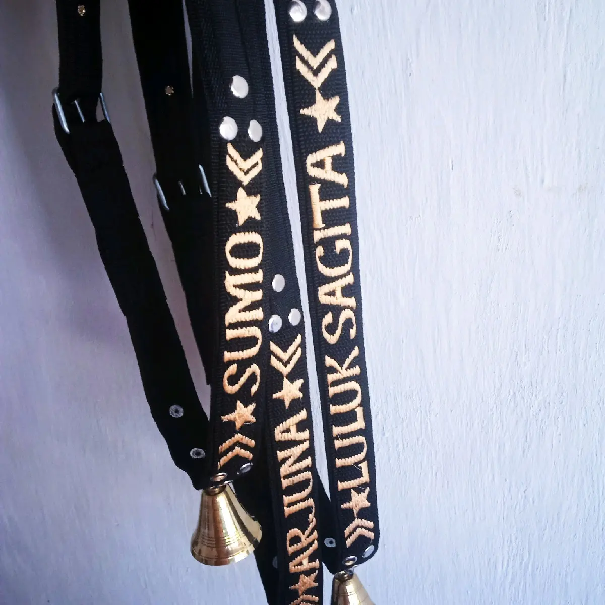 KALUNG SAPI Lengkap dengan Loncengnya . Untuk Nama bisa Request