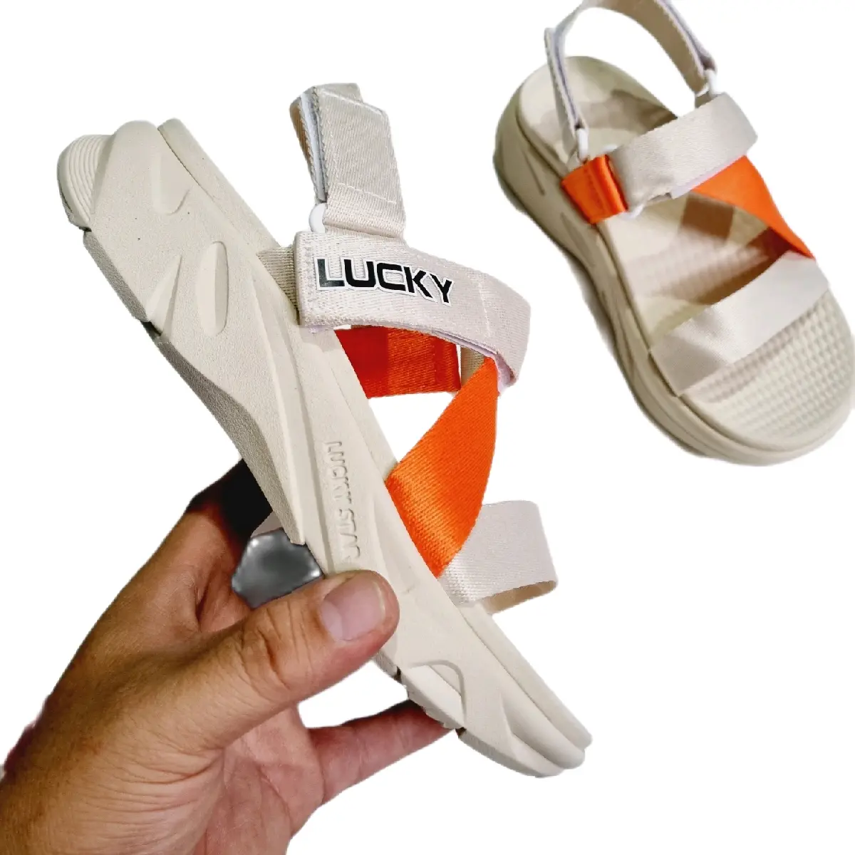 shandal lucky,  quai hậu học sinh