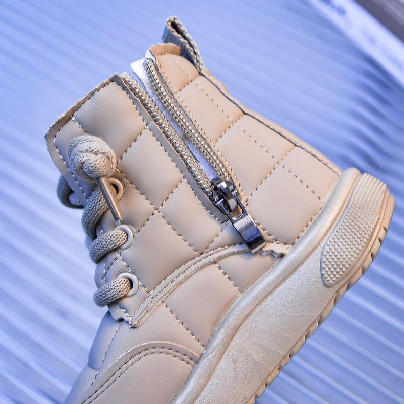 Product Introduction of Children's Korean version soft soled plush cotton short boots, new winter boys' warm bread boots, girls' high top boots 24