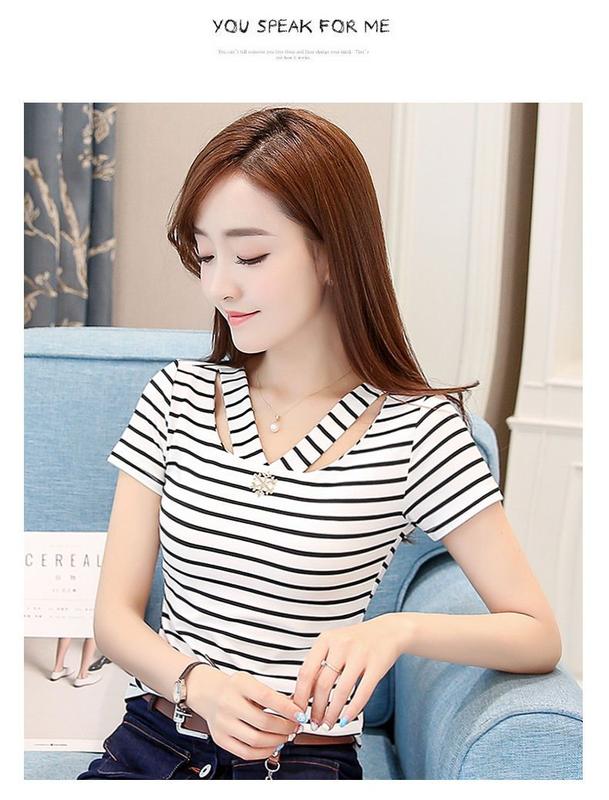 Product Introduction of Women's Summer Design Striped T-shirt Thin and Slimming White V-neck Short Sleeved T-shirt 24