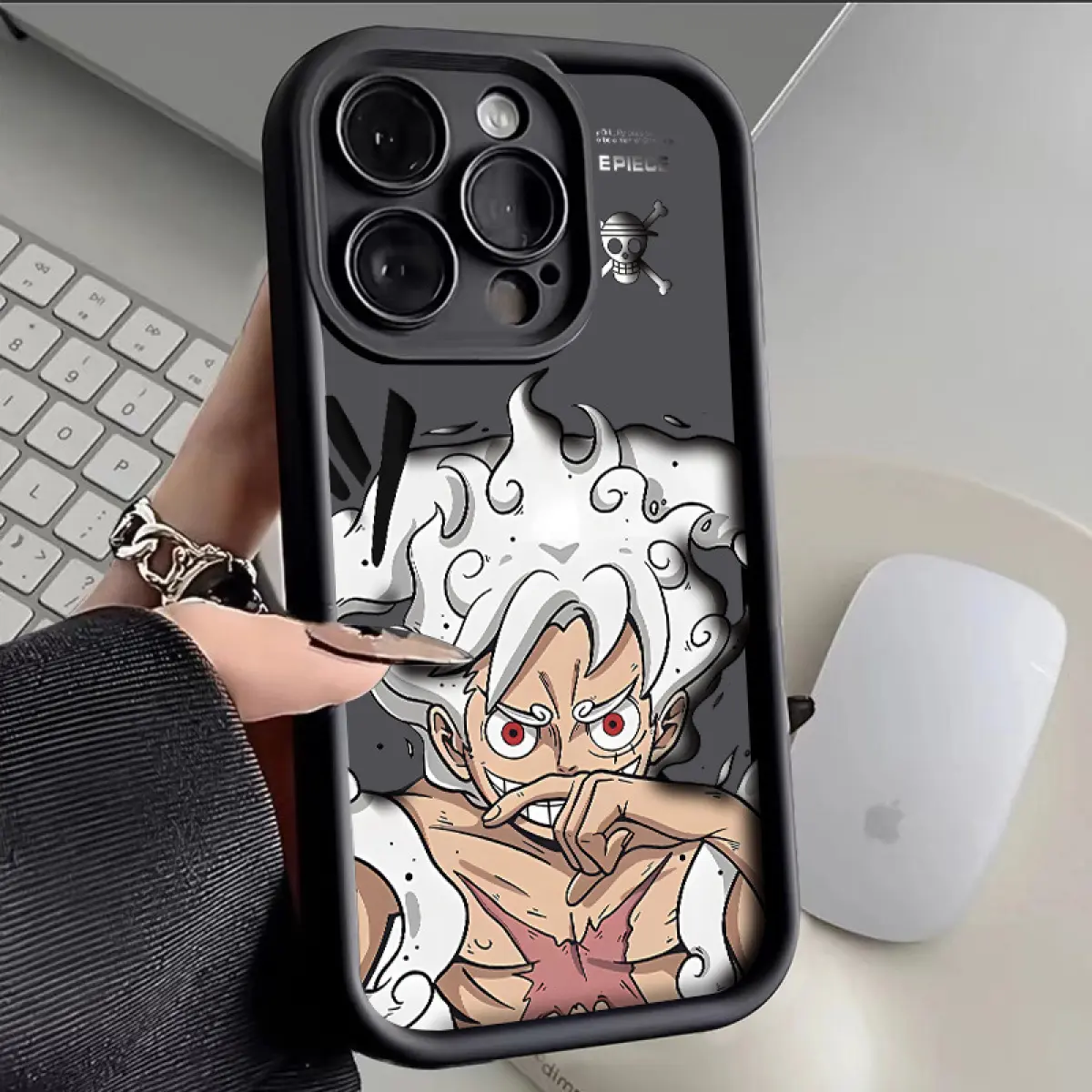 Luffy fashion brand one piece animation Apple 15 phone case iphone14promax silicone 13/12/11 all-inclusive drop-resistant XR
