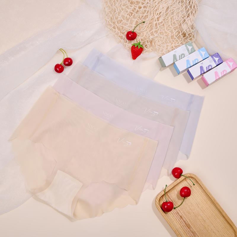 CB90 - Combo 4 Quần Lót Nữ Lụa Băng Tàng Hình Mỏng Nhẹ Quần Lót Su Đáy Kháng Khuẩn Không Lộ Viền VNGO CB90 Women