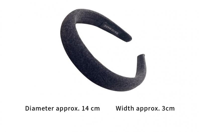 Product Introduction of Solid Color Versatile Sponge Headband Soft Stretchy Hair Accessory for Everyday Styling, Workouts Fashion Comfortable Non-Slip Hair Band for Women Girls 2