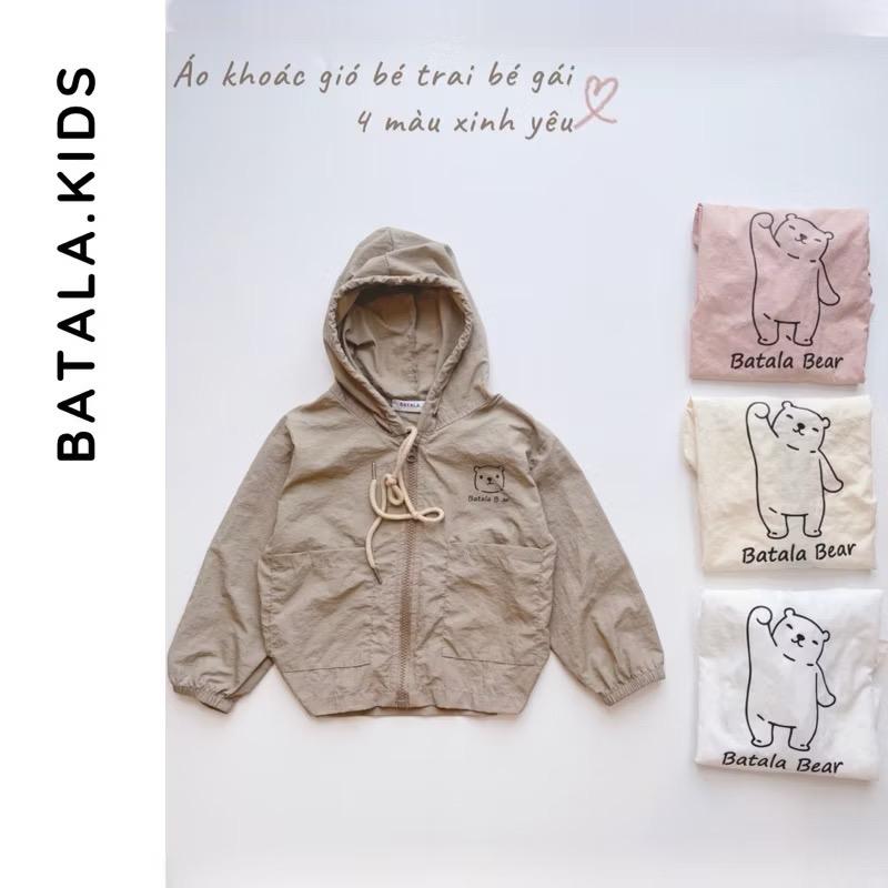 Áo khoác gió mỏng liền mũ cho bé trai, bé gái Batala kids chất liệu vải gió mềm nhẹ cho bé từ 10- 22kg AOGIO