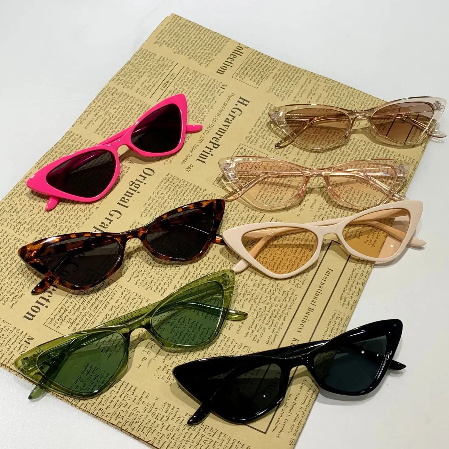 2024 European and American Cross-border Retro Triangle Cat Eye Sunglasses Internet Celebrity Trendy Personality Lightweight Sunglasses Make Face Look Smaller