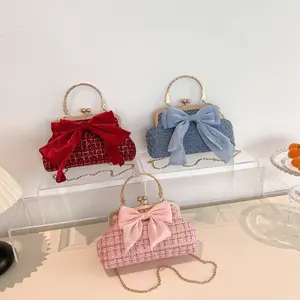 Tas selempang wanita modis / tas selempang wanita berhias pita lucu / tas travel / sederhana dan elegan / tas multi-warna dan multi-gaya