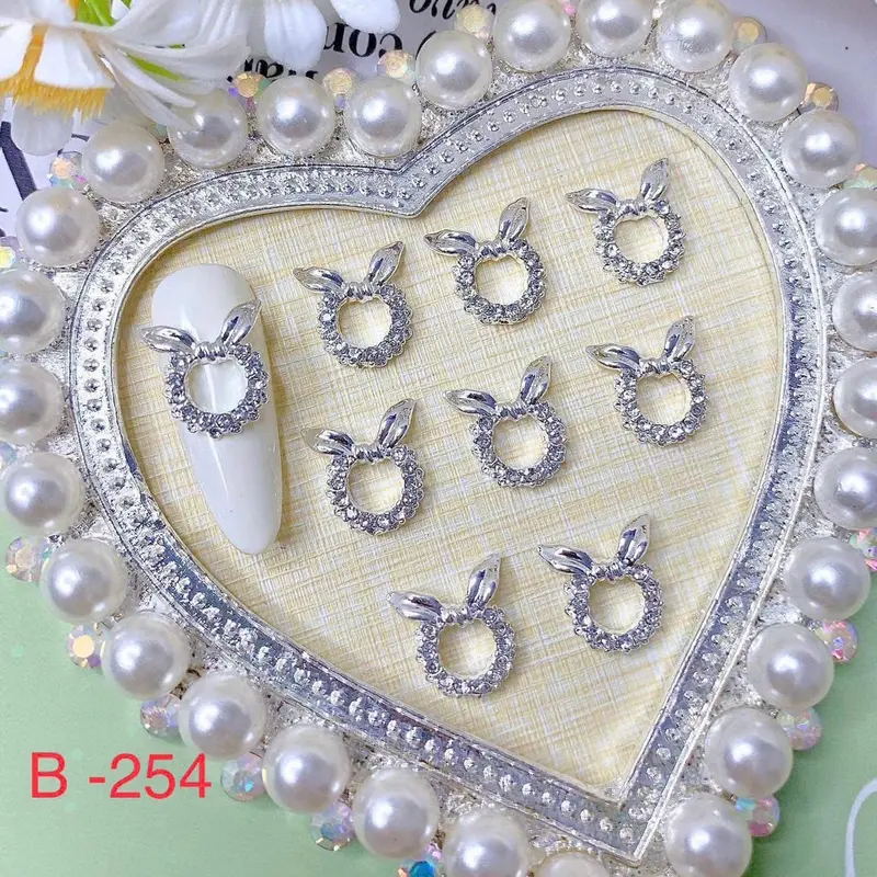 Charm nail lẻ ( giá 1 viên ) đính mẫu móng . Tuyệt phẩm ngành nail . Đầy đủ mẫu charm đẹp 3