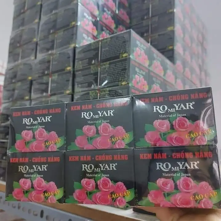 Kem nám chống nắng 15g ROMIYAR SPF 25 5