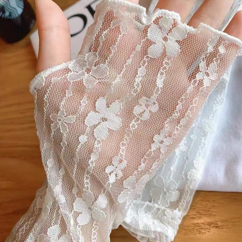 Product Introduction of 1Pair Women Lace Hollow-Out Sun UV Protection Fingerless Sleeves Thin Mesh Breathable Sleeves Summer Drive Cycling Sleeve Mitten 20