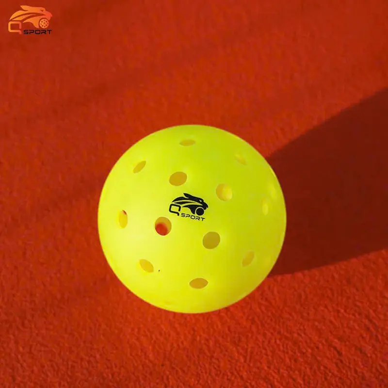 Hộp 6 Bóng tập thi đấu Pickleball Qsport Q-Exe 40 lỗ với đường kính 74mm - Chính hãng 6