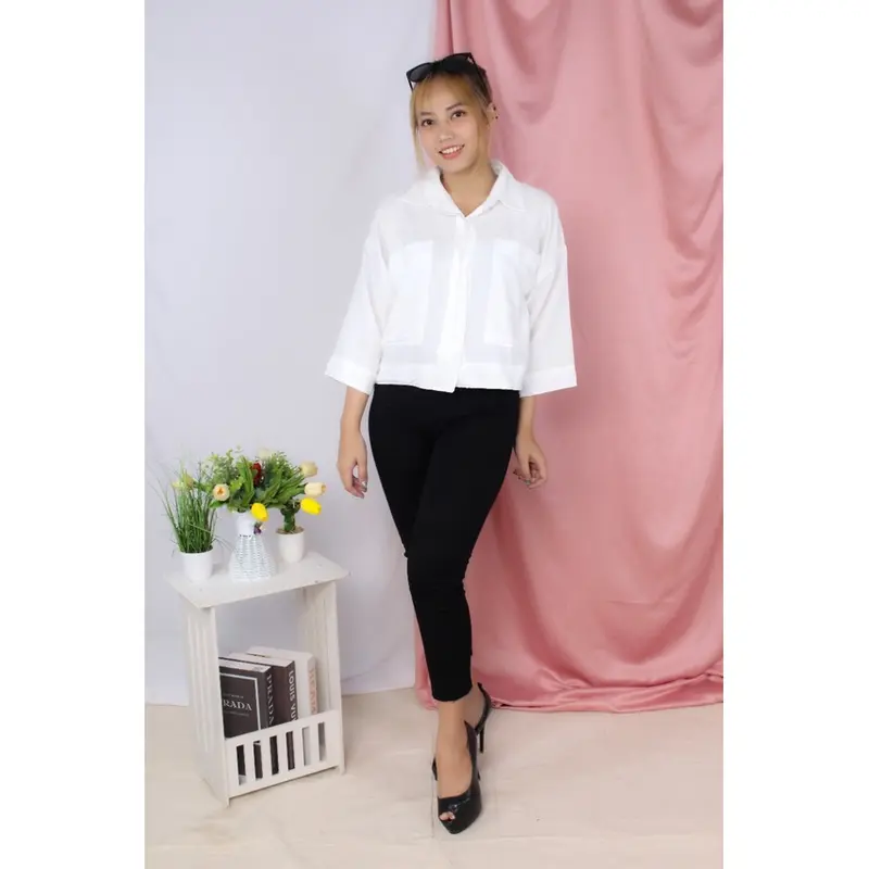 KEMEJA CROP LINEN POCKET 1