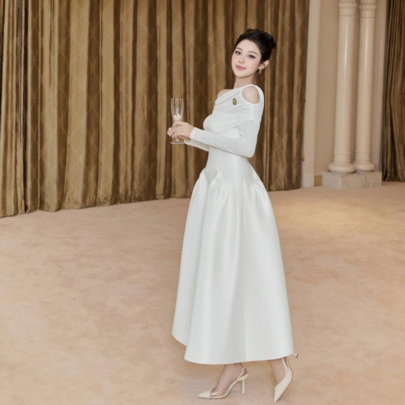 SOLEIL - Váy Đầm Yoon Dress Thiết Kế Nữ Chéo Khoét Vai Chiết Eo Dài Tay Dáng Bồng Tăm Hoa Phối Taffeta Tiểu Thư Sang Trọng Đi Tiệc Đi Chơi Thường Ngày Women VD83 4