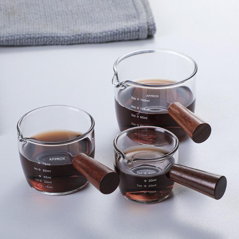 Product Introduction of 1/2pcs 100ML Double Spout Coffee Milk Glass Pot with Wood Handle Cute Measuring Frothing Pitcher Latte Cup for Barista Coffee Making 8