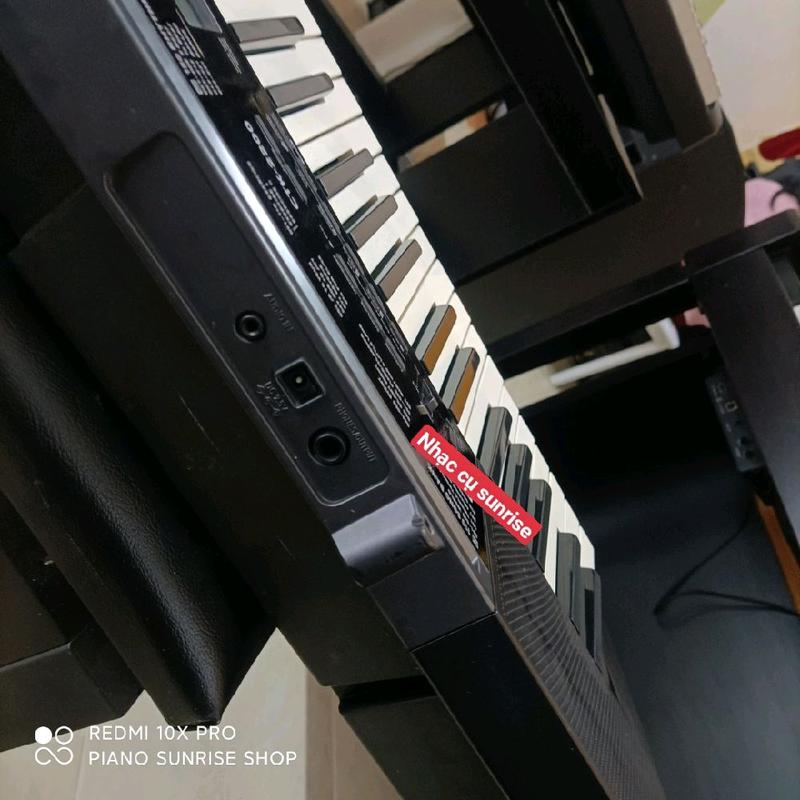 Organ CTK-2200Màn hình LCD 61 phím, 48 phức điệu và 400 âm sắc 3