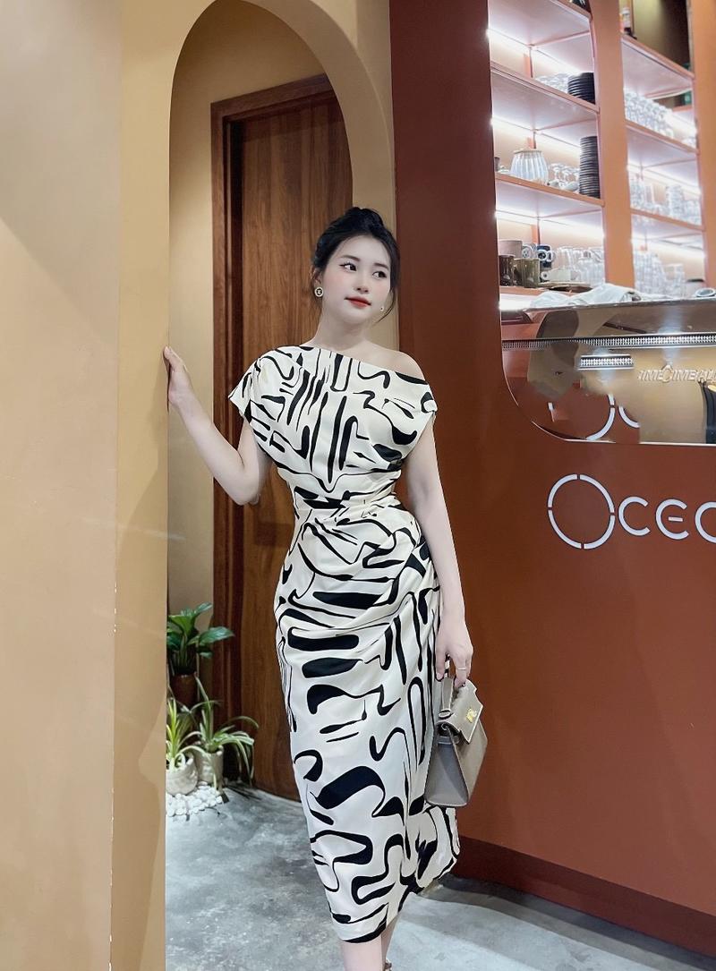Product Introduction of Đầm lệch vai thiết kế dúm sườn cách điệu xinh sang Women Dress 22