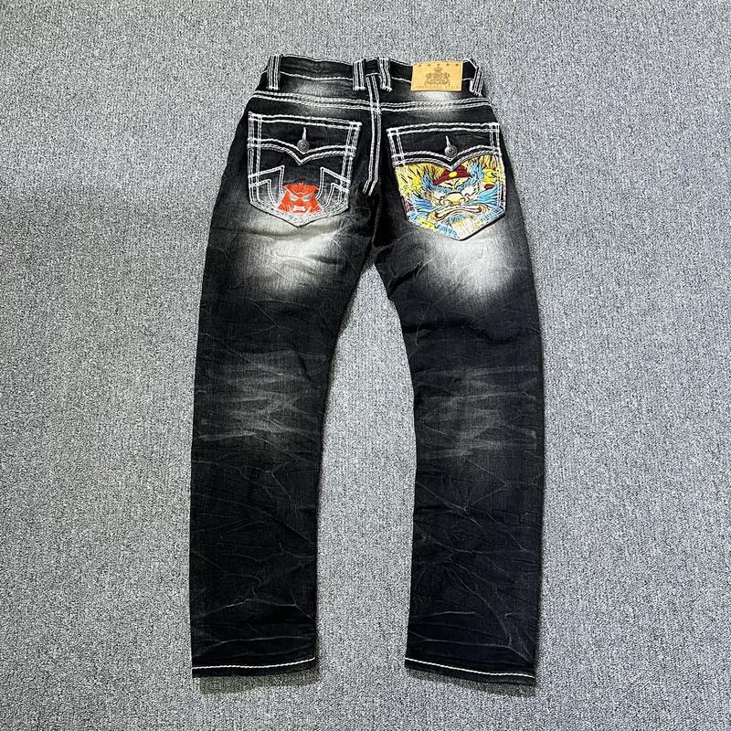 Product Introduction of Quần jean nam dài  màu đen wash gân , hoạ tiết thêu hình Samurai 15