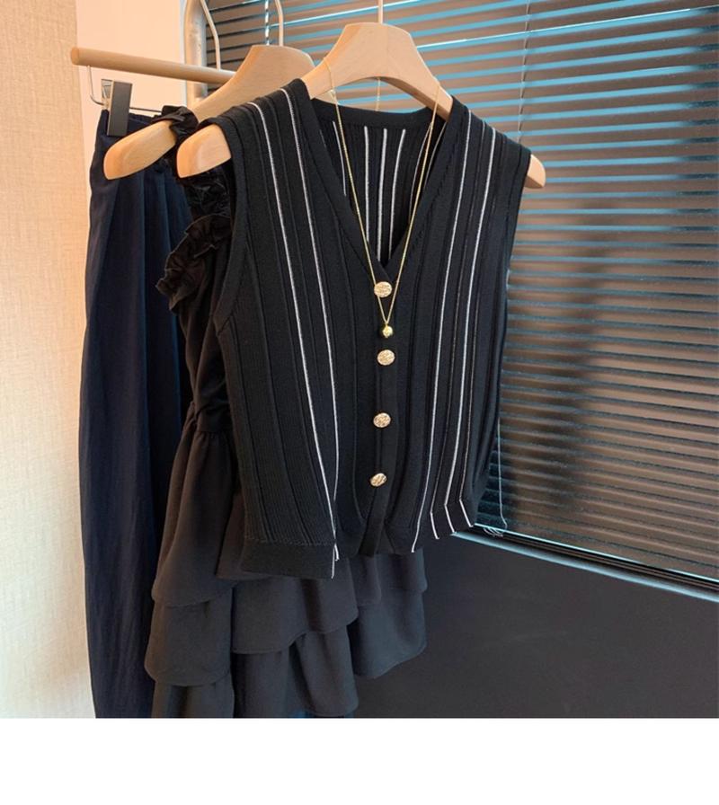 Product Introduction of Vintage V-neck sleeveless knitted cardigan women's summer thin vest vest simple fashion single-breasted versatile on clothes 3