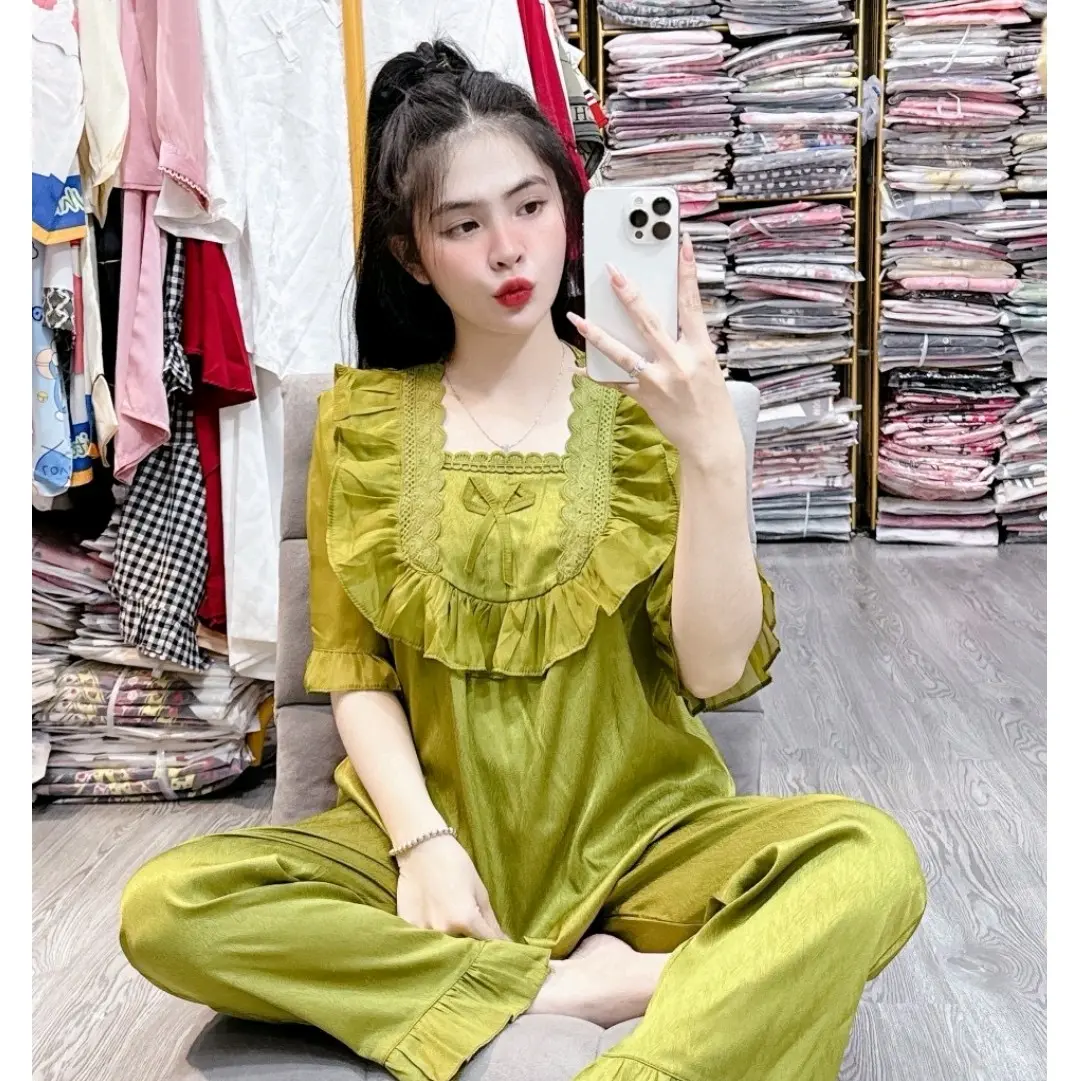 BỘ PJZAMA LỤA XƯỚC TAY NGẮN QUẦN DÀI MẪU MỚI CÓ SAI 40_80KI