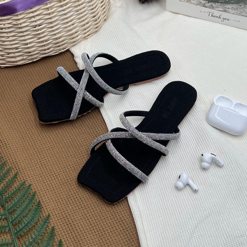 Product Introduction of Dép bệt Phạm Thị Shoes 3 Quai Đế Xịn Quai Xoàn Siêu Sáng Hót 2024 Mã B10  DéP 4