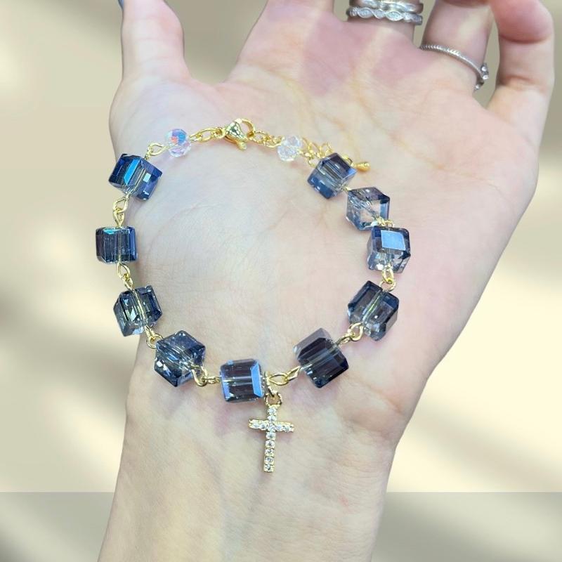 Vòng tay mân côi thánh giá treo