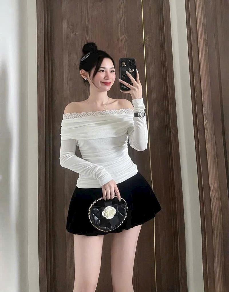 Product Introduction of Sét đồ nữ 2 món áp chất thun nhũ phối viền ren kèm chân váy nhung xinh xắn 3