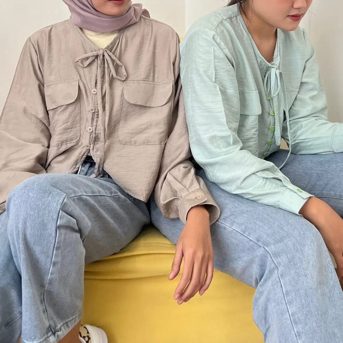 Cyrra Shirt by Nuriance.id Crop Wanita