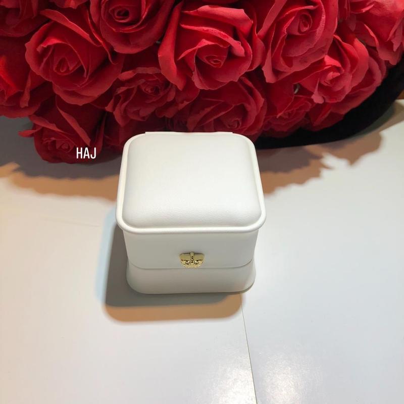  Hộp trắng SK99  cao cấp bạc LOPA chống bụi xước chống va đập hộp tặng quà sang chảnh  cao cấp tinh tế quà tặng sinh nhật 