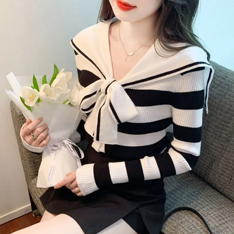 Sọc Cho Nữ, Cổ  Hải Quân, Phong Cách Preppy Mới, Dệt Kim, Thích Hợp Cho Mùa , Dễ Phối Đồ có thể giặt máy  phụ  nữ Top Women đốm trắng đường thêu hàng dệt kim  kẻ ngang đen   real madrid sweater  trễ   tay Dài Tay    nữ quảng châu    love  back áo Tre 3