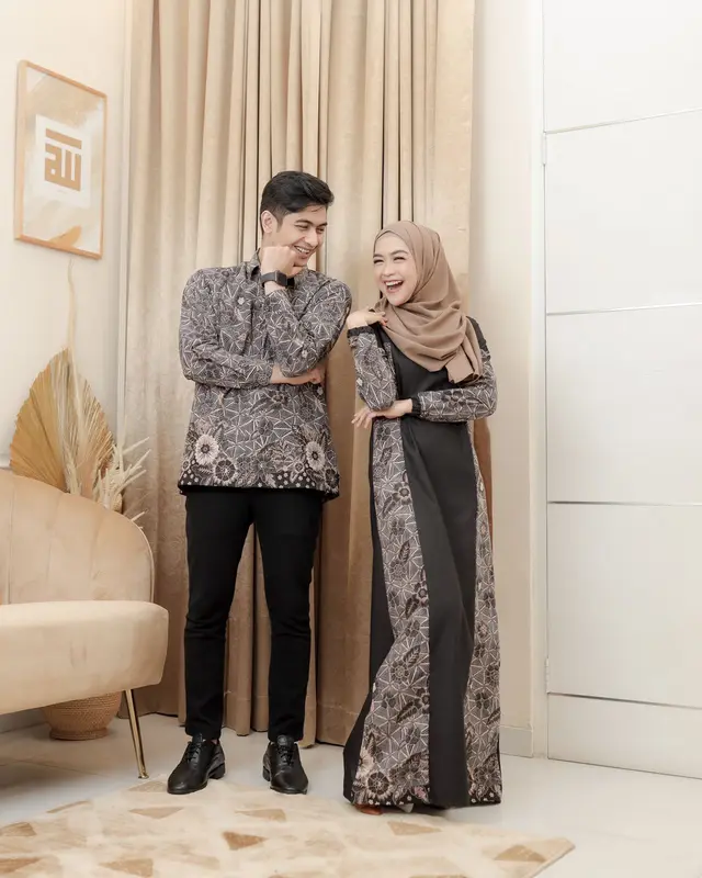 WOUBATIK PREMIUM - Gamis Batik Syar'i Ria Ricis Dan Teuku Ryan KP 281 2