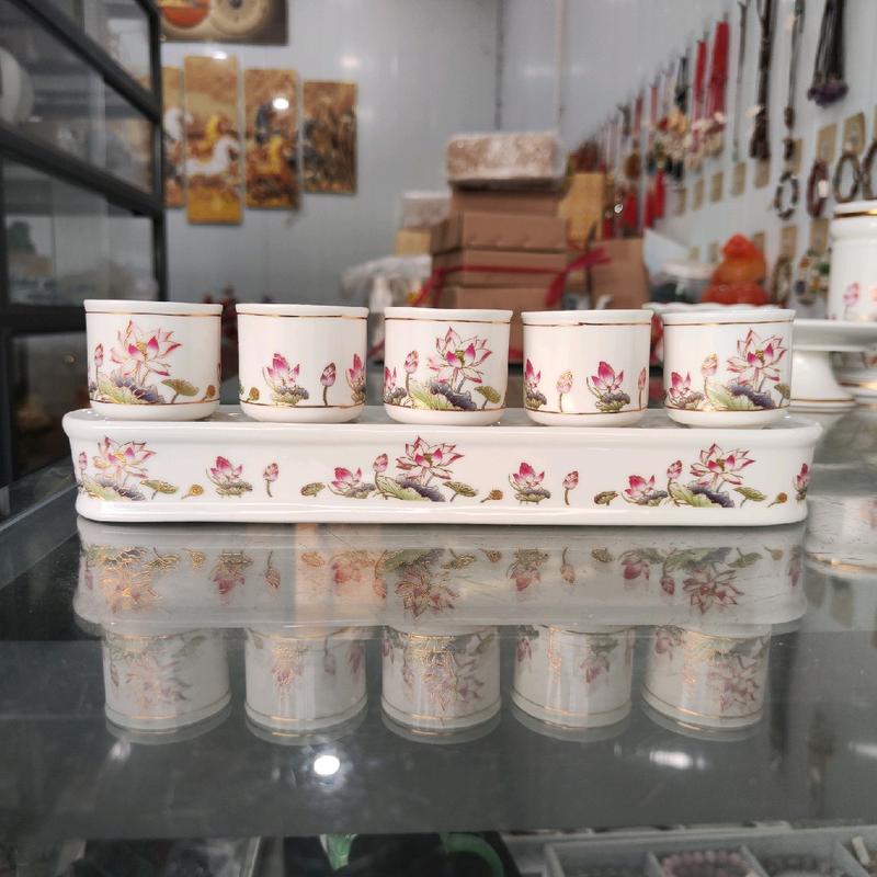 Bộ Thờ Cúng Gốm Sứ Lư Hương, Bình Hoa, Đĩa, Ống Nhang, Áng, Chum Nước Hoa Tiết Hoa Sen 6